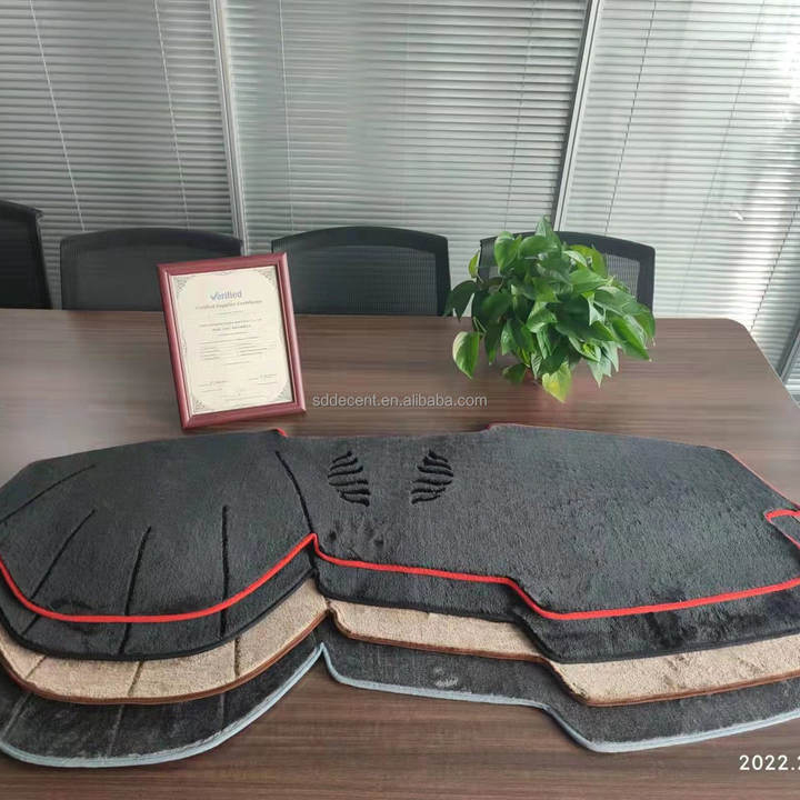 Manufacturers Promote Sun Shade Non-slip Dash Mat Pad Carpet Dashboard Cover