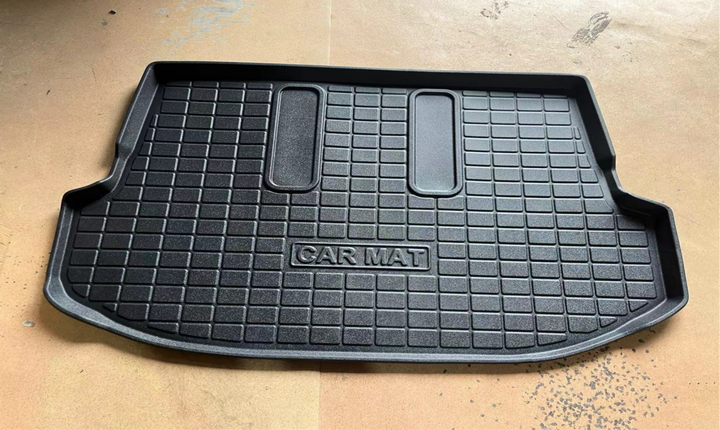 Hot Selling Customize LOGO Various Colors TPE Rubber Car Trunk Mat for Toyota Fortuner 2012